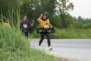 Runner Photo 2142940