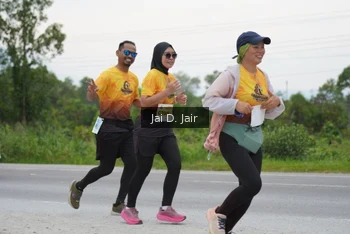 Runner Photo 2142967