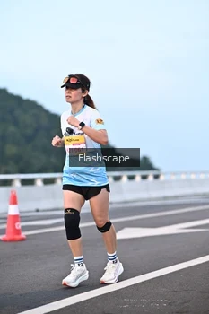Runner Photo 2142990