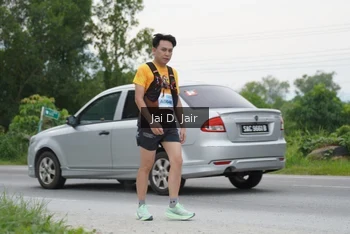Runner Photo 2143042