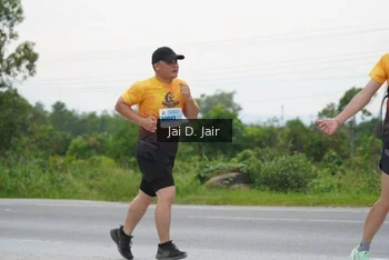 Runner Photo 2143054