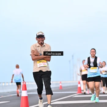 Runner Photo 2143057