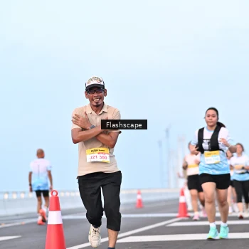 Runner Photo 2143058