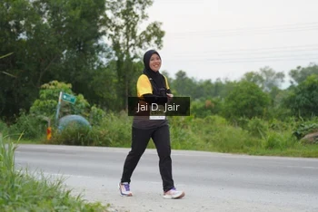 Runner Photo 2143076