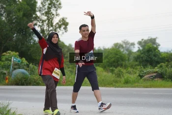 Runner Photo 2143099