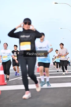 Runner Photo 2143122