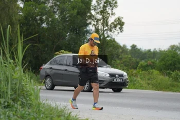 Runner Photo 2143145