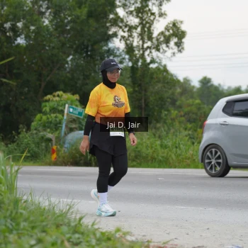 Runner Photo 2143181