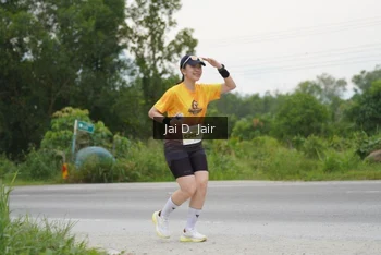 Runner Photo 2143303