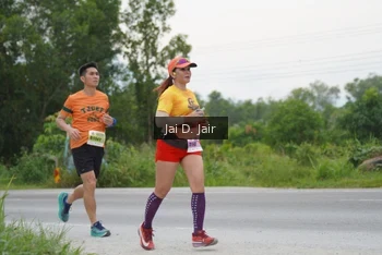 Runner Photo 2143313
