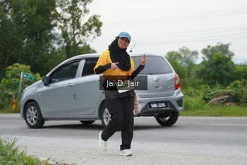 Runner Photo 2143347
