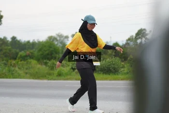 Runner Photo 2143353