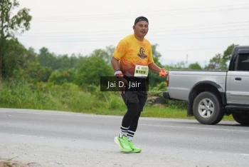 Runner Photo 2143365