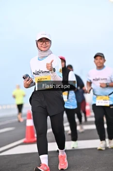 Runner Photo 2143393