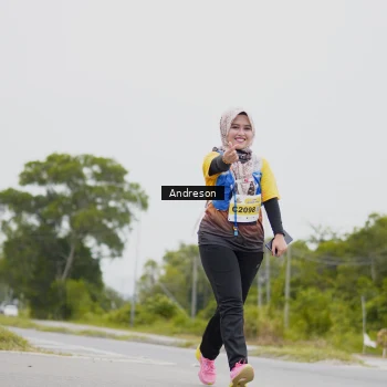 Runner Photo 2143403