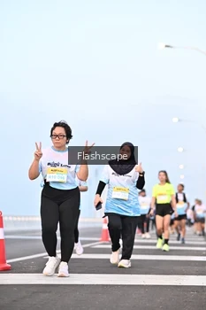 Runner Photo 2143411