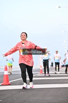Runner Photo 2143443