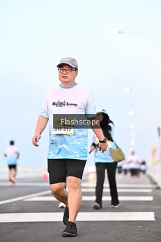 Runner Photo 2143452