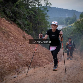 Runner Photo 2143583
