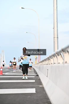 Runner Photo 2143592