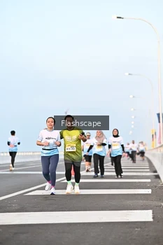 Runner Photo 2143613