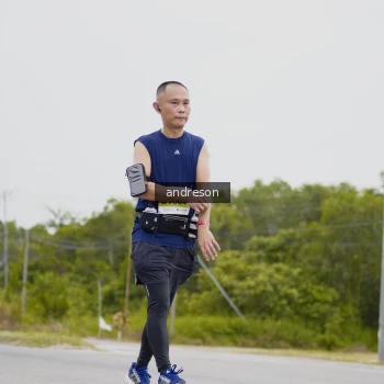 Runner Photo 2143837