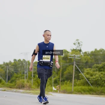 Runner Photo 2143841
