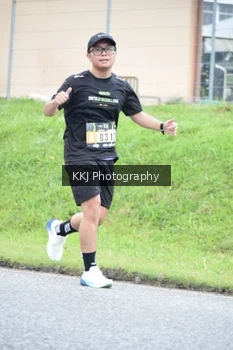 Runner Photo 2143849