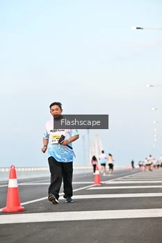 Runner Photo 2143899