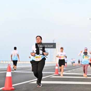 Runner Photo 2143944