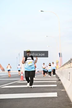 Runner Photo 2143958