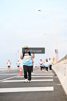 Runner Photo 2143959