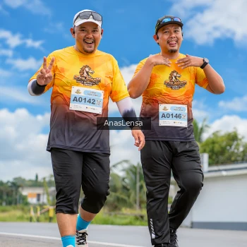 Runner Photo 2144150