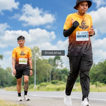 Runner Photo 2144172