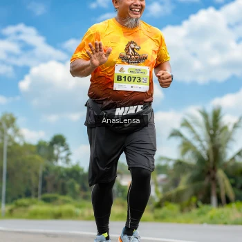 Runner Photo 2144220