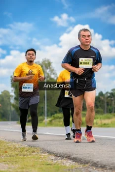 Runner Photo 2144250