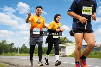 Runner Photo 2144271