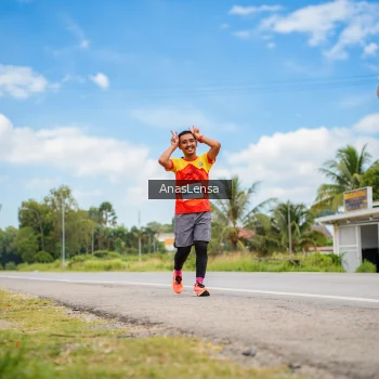 Runner Photo 2144307