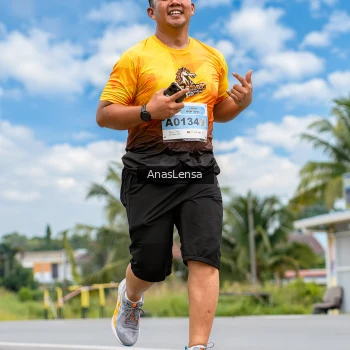 Runner Photo 2144426