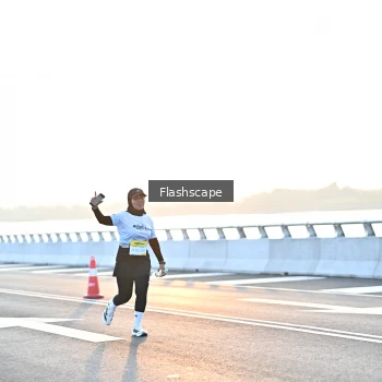 Runner Photo 2144665