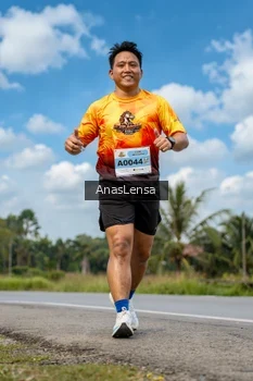 Runner Photo 2144706