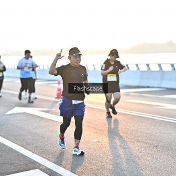 Runner Photo 2144807