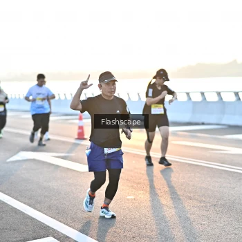 Runner Photo 2144809