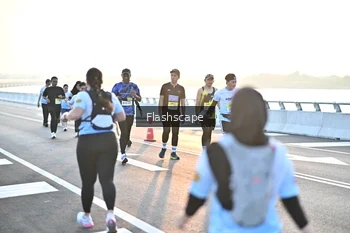 Runner Photo 2144871