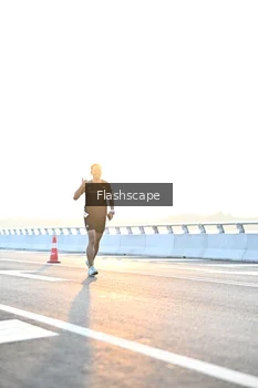 Runner Photo 2144947