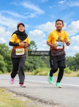 Runner Photo 2145003