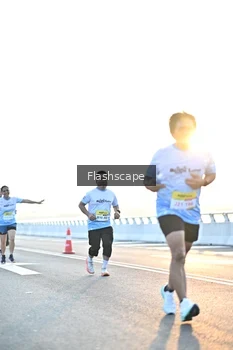 Runner Photo 2145066