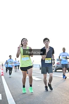 Runner Photo 2145159