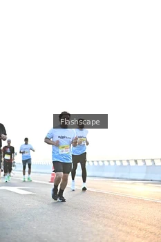 Runner Photo 2145273