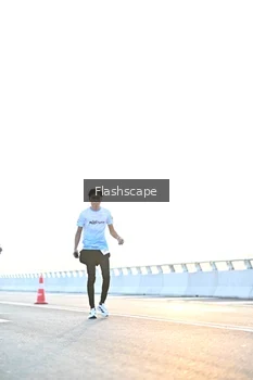 Runner Photo 2145425